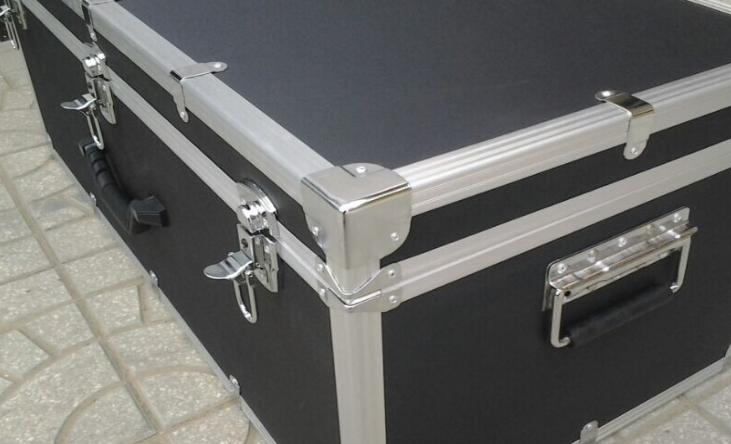 靜電損失不要愁，防靜電航空箱來...